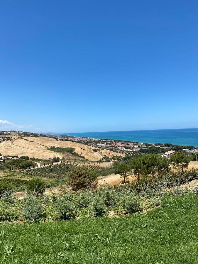 Casale Adriatico B&B Pineto Εξωτερικό φωτογραφία